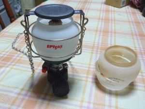 ランタンのホヤを交換