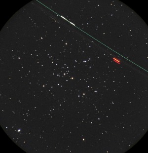 M41撮影中に飛行機が通過